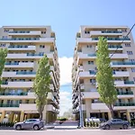 Sophia 2 & Moonlight Apartaments